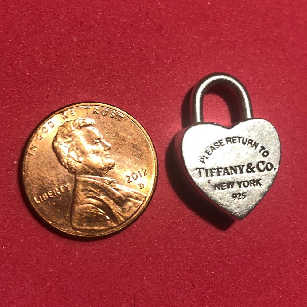 Tiffany & Co. - sterling silver heart charm